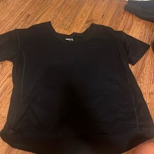 basic black tee